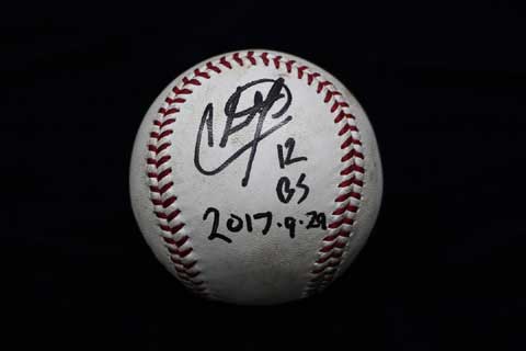 野球殿堂博物館にて、プロ野球通算本塁打100,000号記念展示