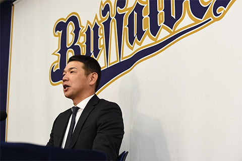 山崎勝己    オリックスバファローズ選手カードコンプリートセット2019 Amazon.co.jp: 福岡ソフトバンクホークス 山崎勝己'07 プロ野球