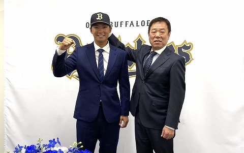 石川亮選手入団発表記者会見レポート | オリックス・バファローズ