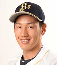 オリックス・吉田正尚、4億円で更改 背番号34から7に変更 | 毎日新聞