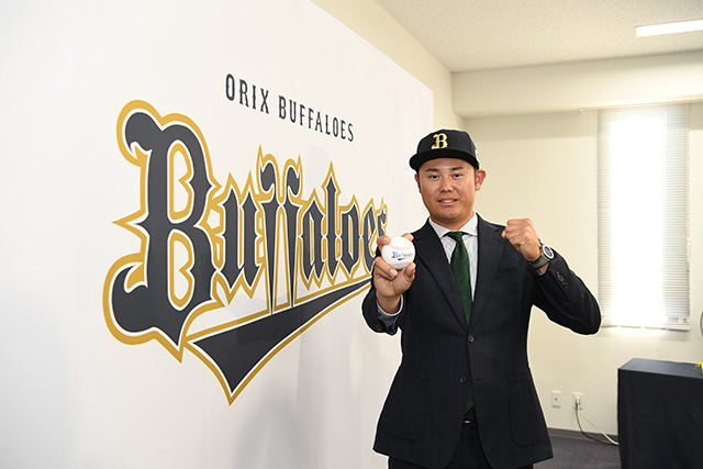 守護神剥奪、サイドスロー転向現役ドラフトでオリックスへ移籍の鈴木博志が語る紆余曲折の６年と新天地にかける思い | web Sportiva  (スポルティーバ)