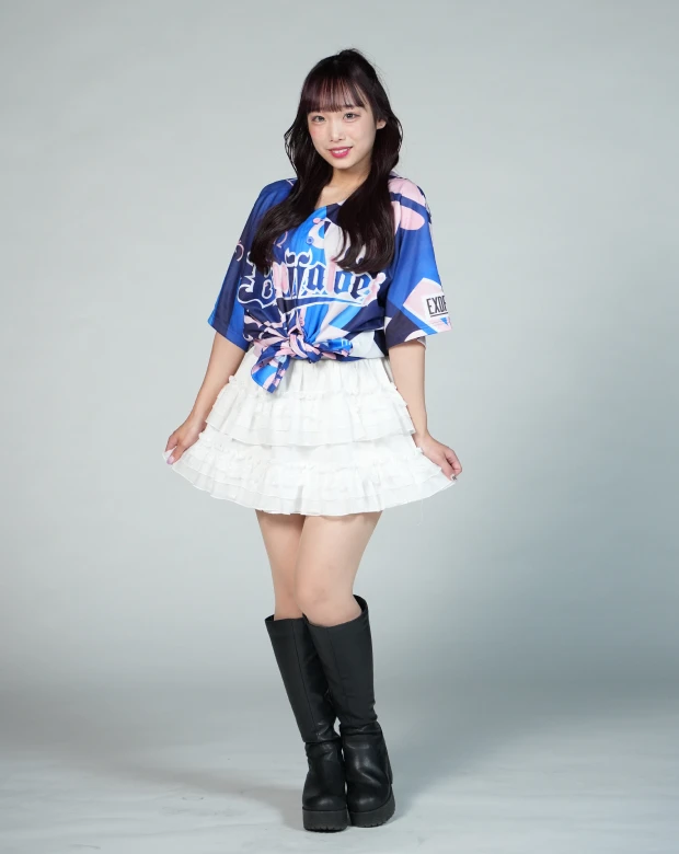 YU-NA
